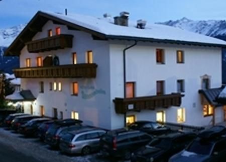 Hotel Garni Sonnenheim Fiss Esterno foto